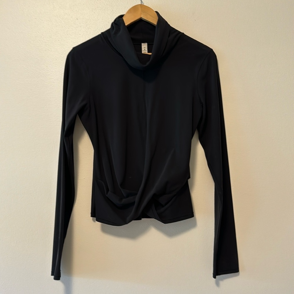 lululemon athletica Black Long Sleeve Top
